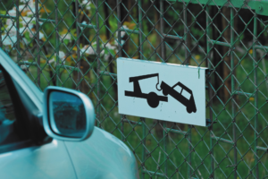 Fahrzeugtransport bei Falschparkern